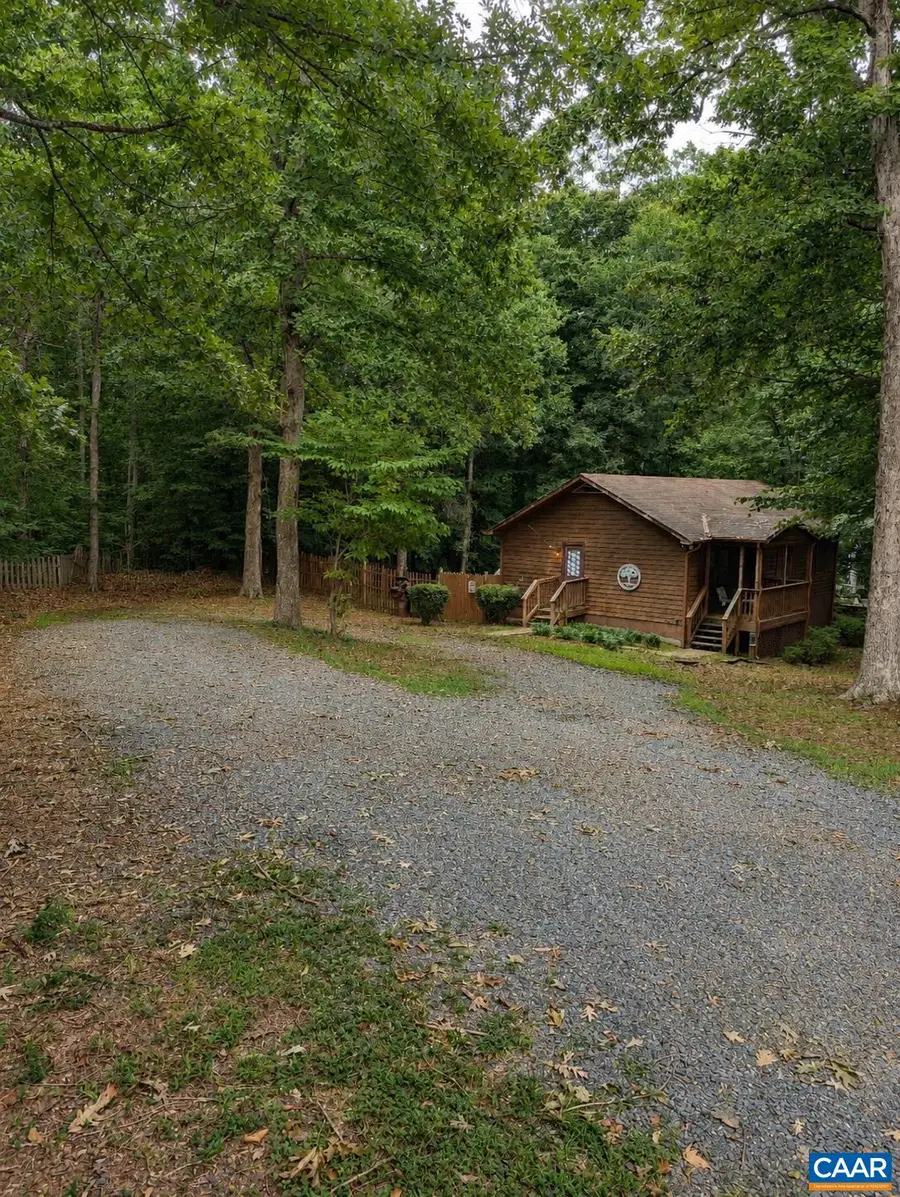 13 Holly Cir, Palmyra, VA 22963 - #3