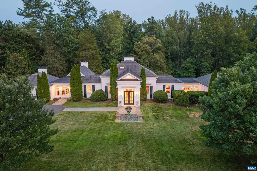320 Farmington Dr, Charlottesville, VA 22901 - #3