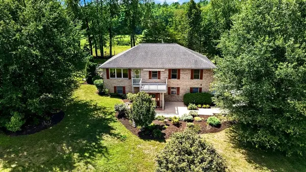 1446 Rockfish Rd, Waynesboro, VA 22980