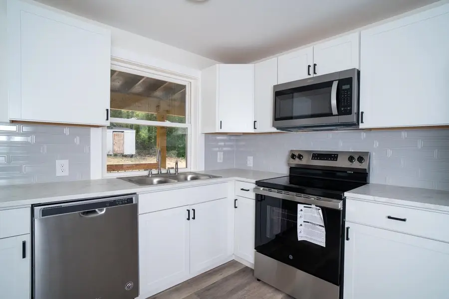 255 Riverdale Dr, Stanardsville, VA 22973 - #3