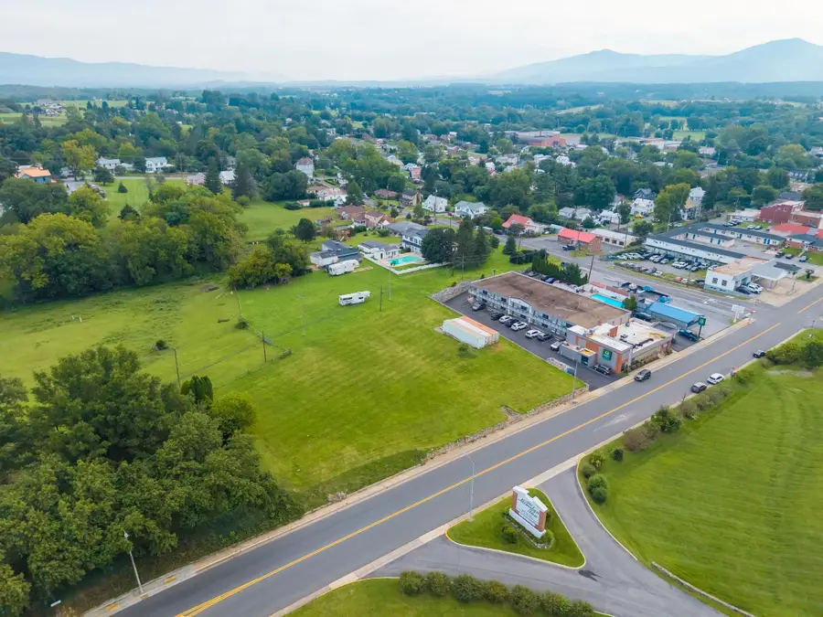 0.89 Acres TBD Main St W, Luray, VA 22835 - #3