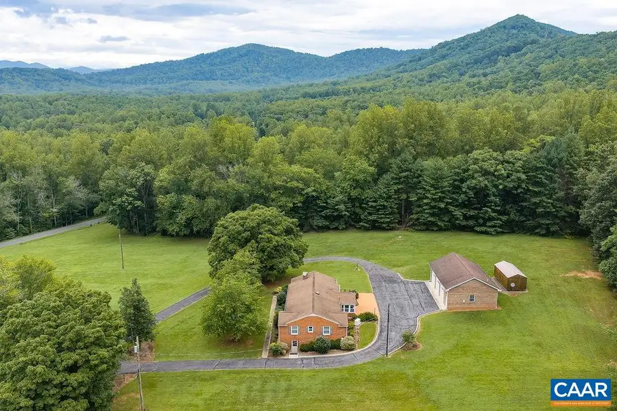 134 High Peak Ln, Shipman, VA 22971 - #2