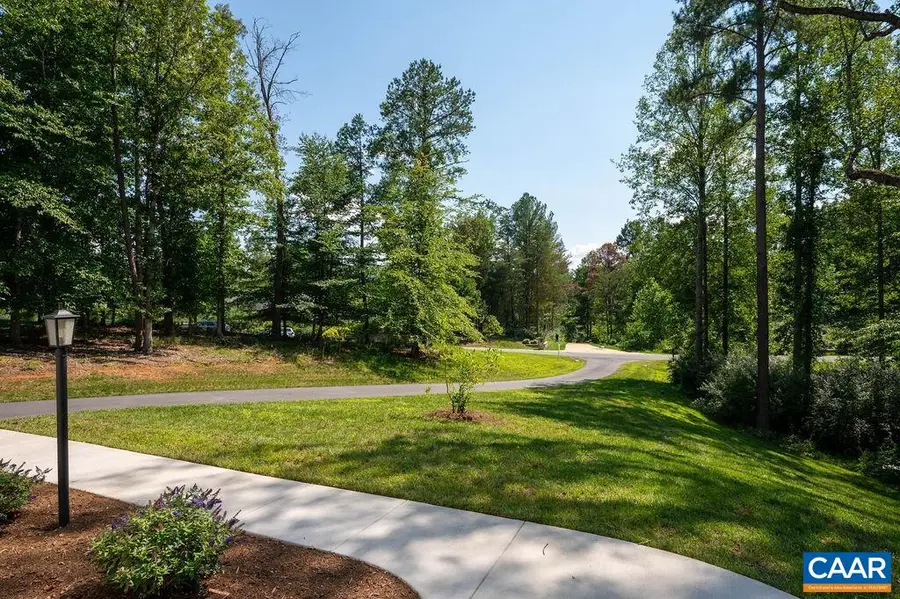 2255 Camargo Dr, Charlottesville, VA 22901 - #3