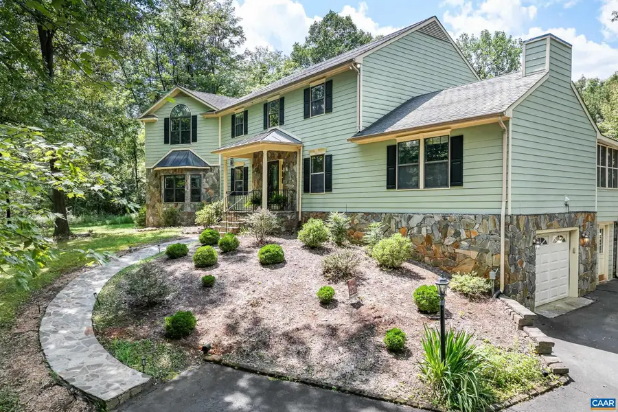 5880 Emerald Ln, Charlottesville, VA 22903 - #2