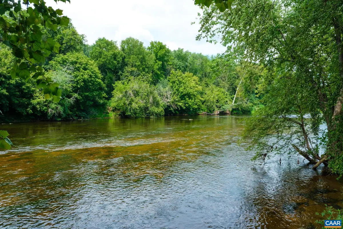Hathcock Ln, Howardsville, VA 24562 - #1