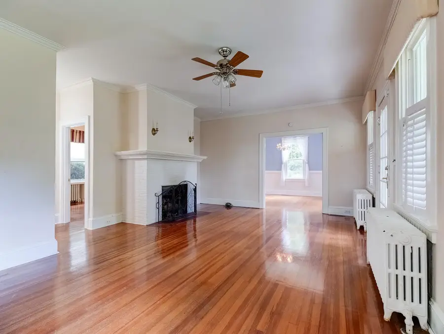 8966 Sam Snead Hwy, Hot Springs, VA 24445 - #3