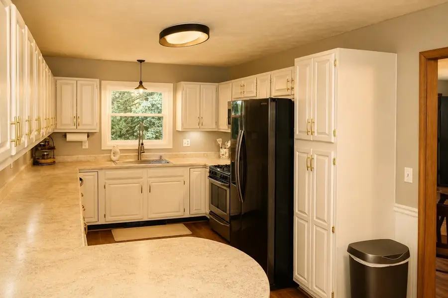 147 Pleasant View Rd, Staunton, VA 24401 - #2