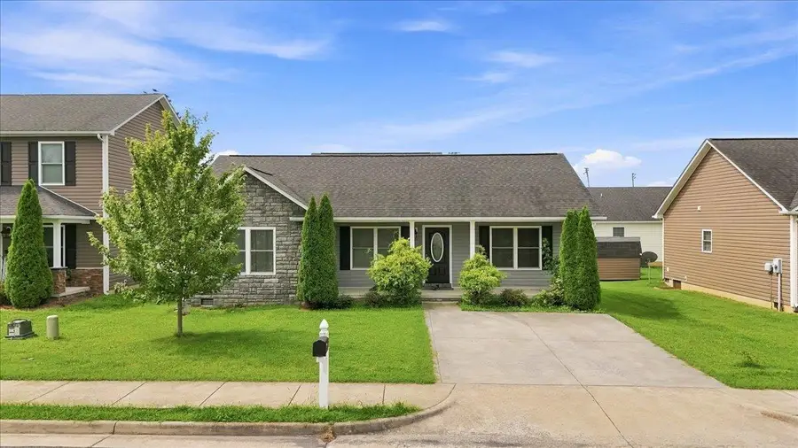 261 Dylan Cir, Bridgewater, VA 22812 - #3