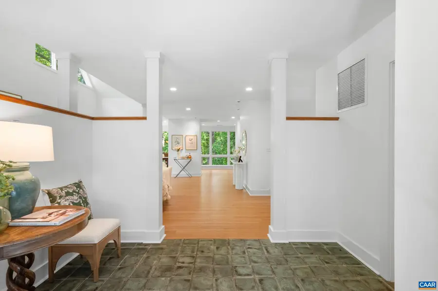 408 Rookwood Dr, Charlottesville, VA 22903 - #3