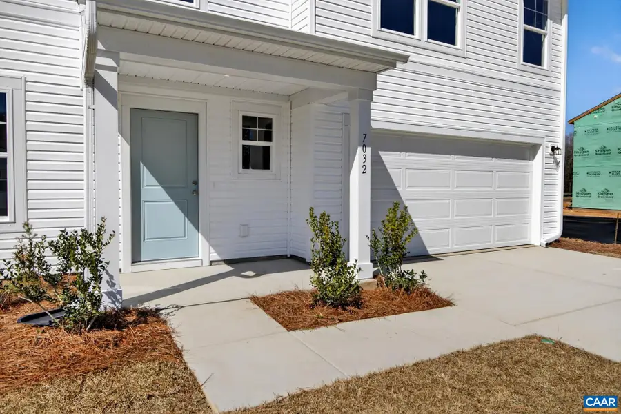 34 Carrs Ct, Lake Monticello, VA 22923 - #2