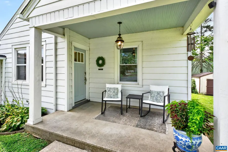 714 Gypsy Ave, Staunton, VA 24401 - #3