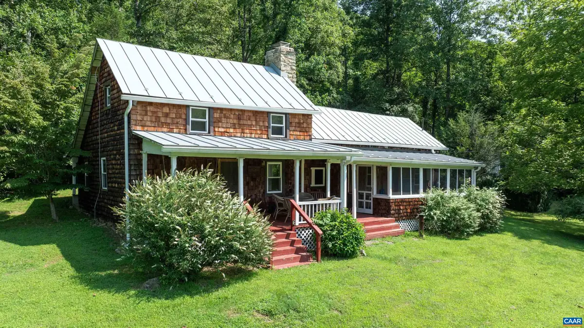 2042 Weakley Hollow Rd, Syria, VA 22743 - #1