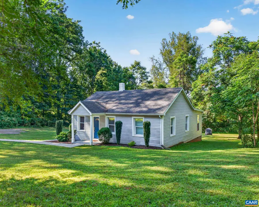 8696 Howardsville Tpke, Schuyler, VA 22969 - #2