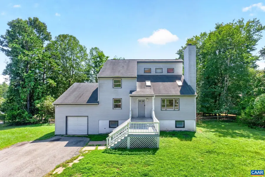 6 Oak Grove Rd, Palmyra, VA 22963 - #2