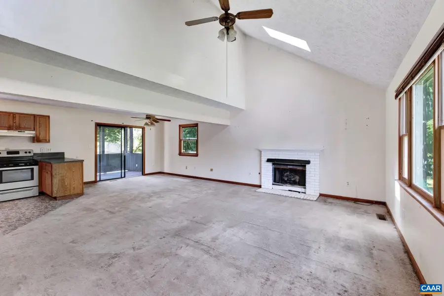 6 Oak Grove Rd, Palmyra, VA 22963 - #3