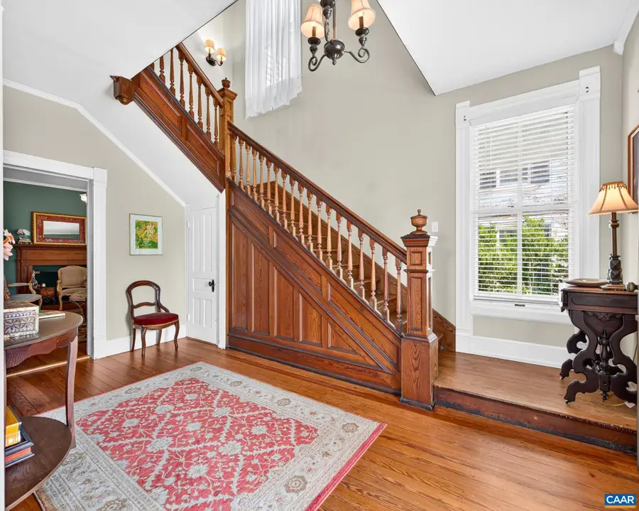 189 Main St W, Orange, VA 22960 - #2