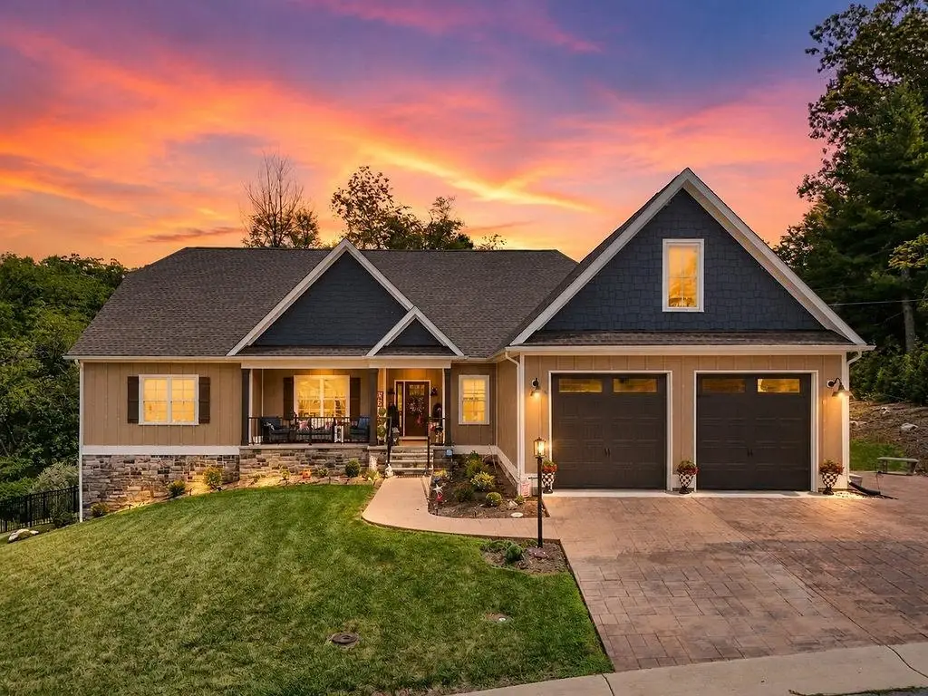 1 Red Deer Pl, Staunton, VA 24401 - #1