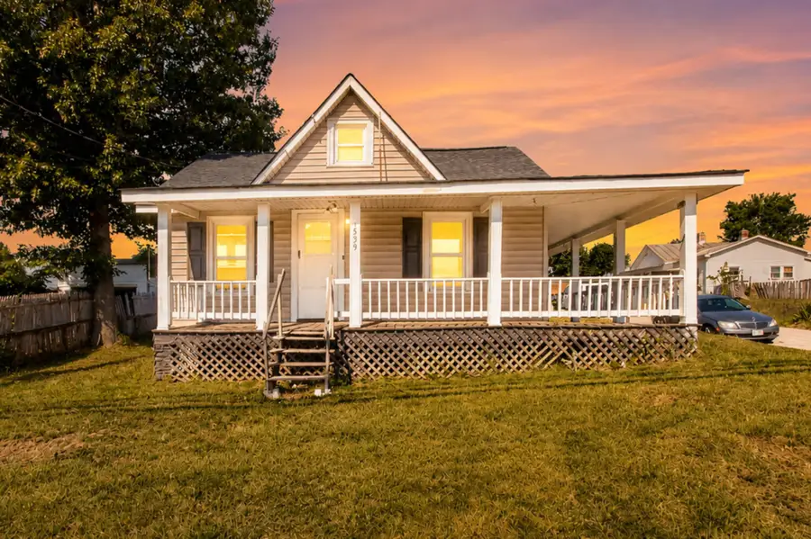 1539 Delphine Ave N, Waynesboro, VA 22980 - #2