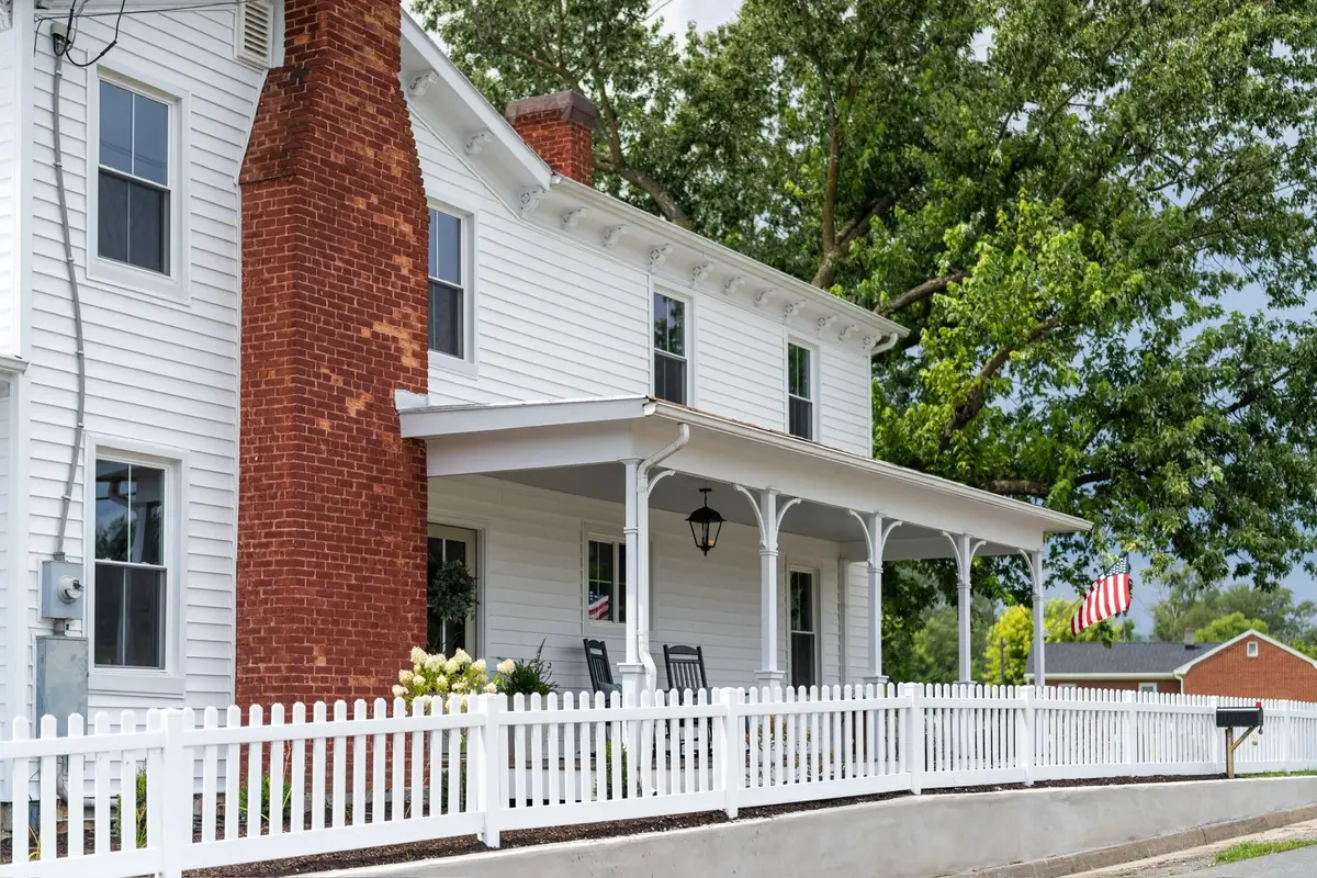 208 Orchard Dr, Timberville, VA 22853 - #1