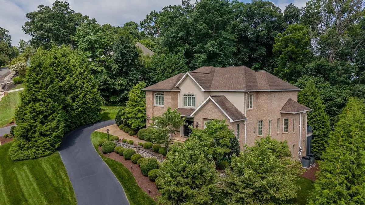 144 Steeplechase Dr, Penn Laird, VA 22846 - #1
