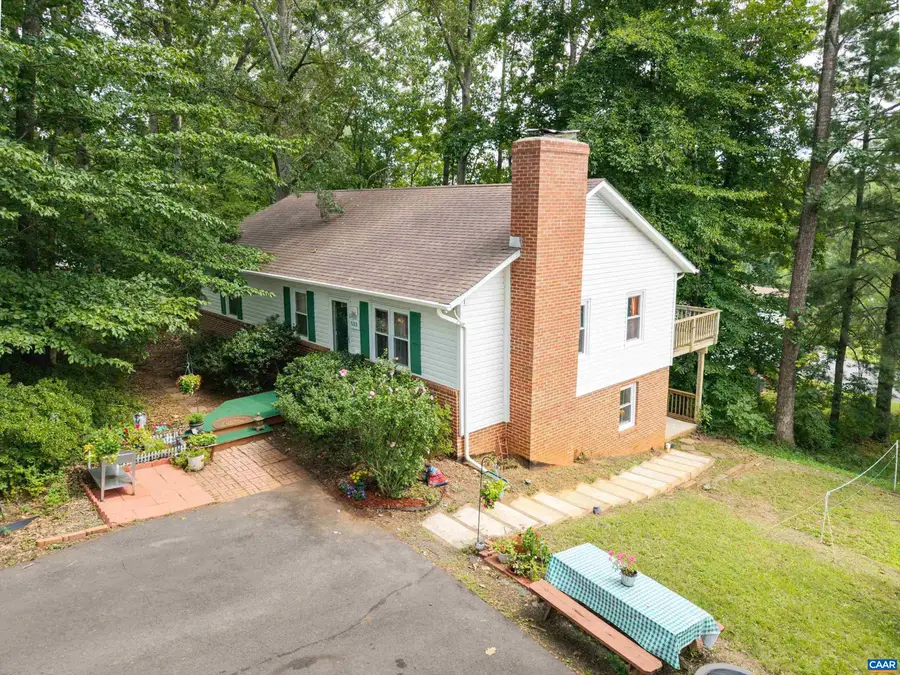 533 Jester Ln, Charlottesville, VA 22911 - #3