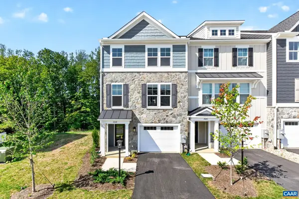 3028 Farrow Cir, Charlottesville, VA 22901