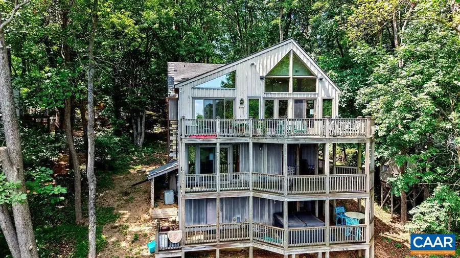 83 Fortunes Ridge Dr, Wintergreen, VA 22967 - #2