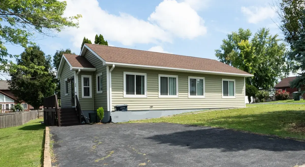 536 Washington St E, Harrisonburg, VA 22802 - #1