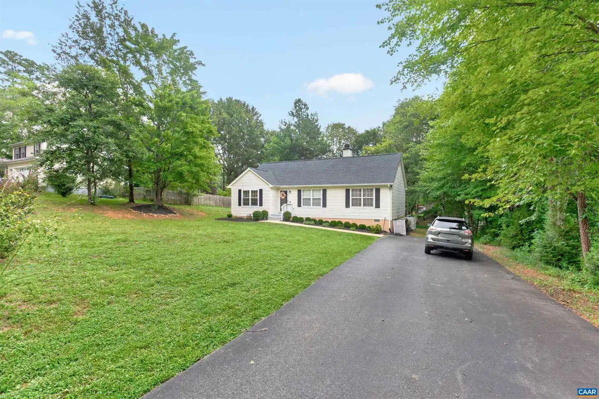 24 Lafayette Dr, Palmyra, VA 22963 - #1