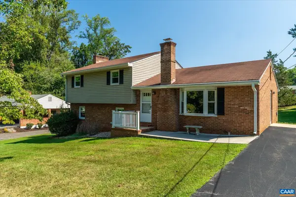 37 Pine Dr, Lynchburg, VA 24502