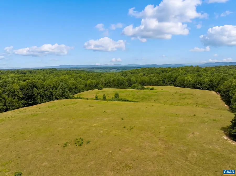 000 Jefferson Mill Rd, Scottsville, VA 24590 - #3