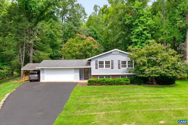 116 Vincennes Rd, Charlottesville, VA 22911