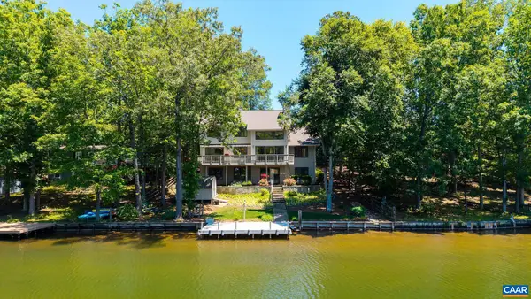 27 Ashlawn Blvd, Palmyra, VA 22963