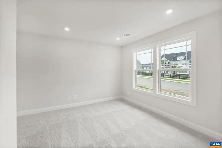 295 Crowninshield Ct, Waynesboro, VA 22980 - #3