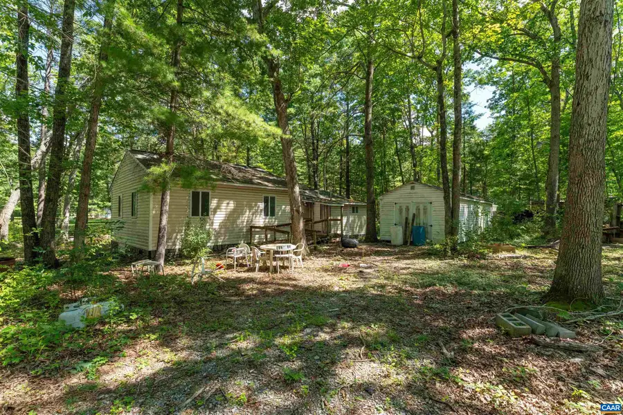 231 Deer Trl, Greenville, VA 24440 - #2