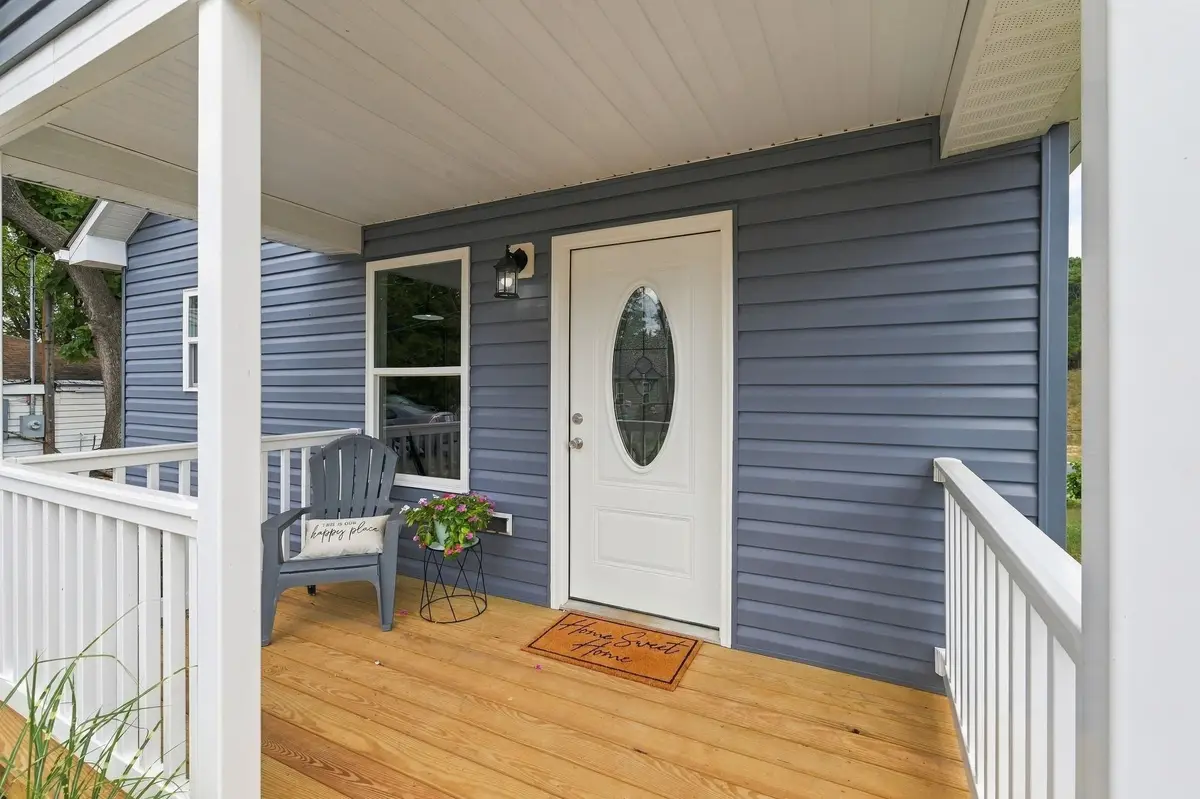 709 Mineola St, Staunton, VA 24401 - #1