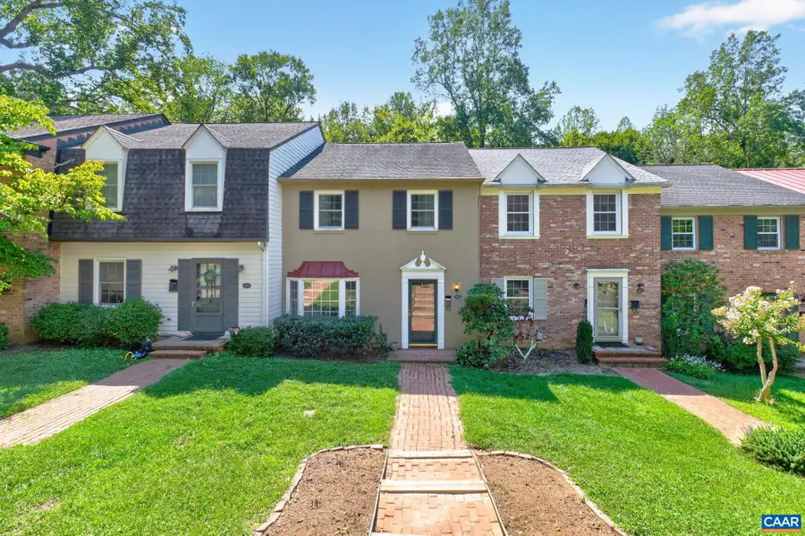 107 Georgetown Green, Charlottesville, VA 22901 - #2