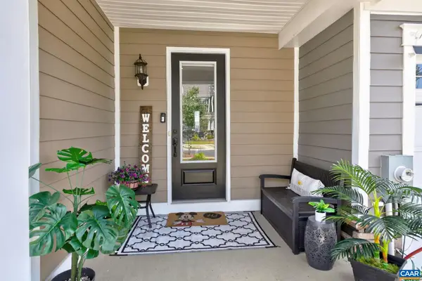 1622 Koch Ct, Charlottesville, VA 22911