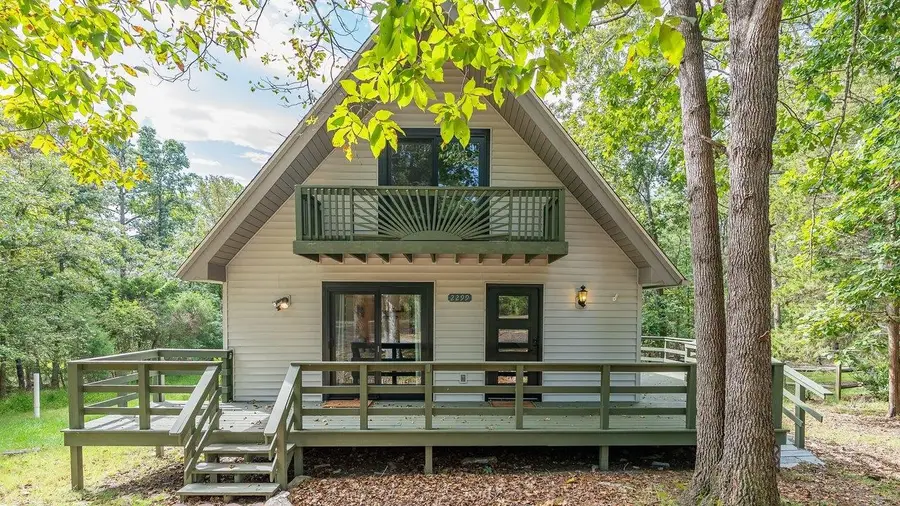 2299 Mountain Dr, McGaheysville, VA 22840 - #2