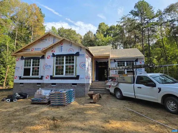 520 Dixie Holw, Louisa, VA 23093