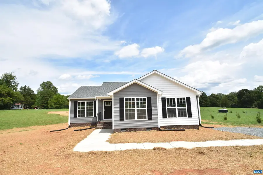 520 Dixie Holw, Louisa, VA 23093 - #3