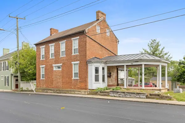 242 Main St S, Mount Crawford, VA 22841