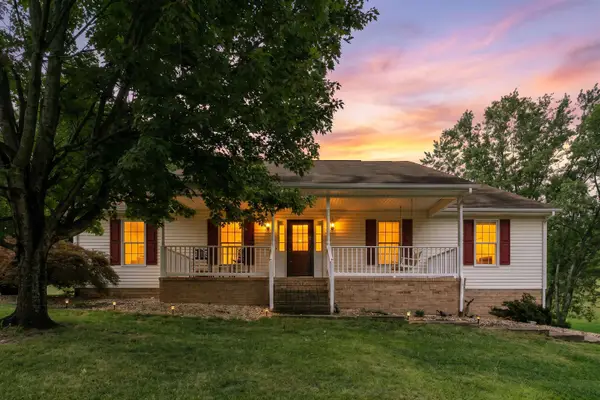 30 Lost Pond Ct, Fishersville, VA 22939