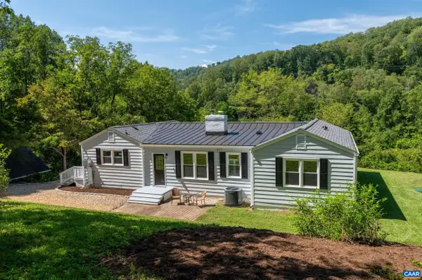 2073 Arrowhead Valley Rd, Charlottesville, VA 22903