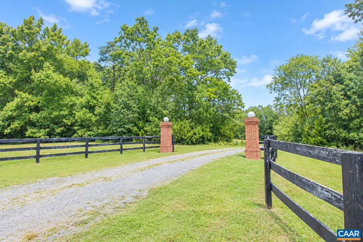6639 Blenheim Rd, Scottsville, VA 24590 - #1