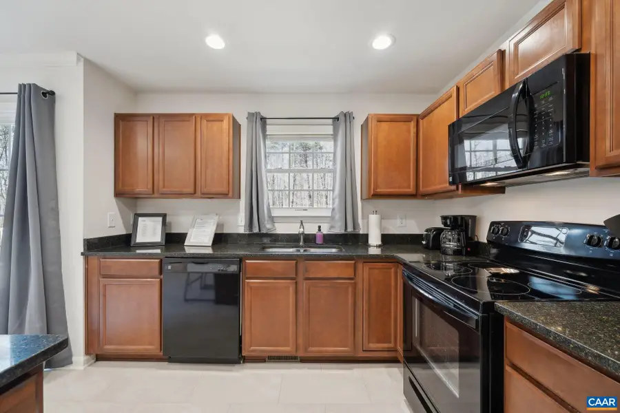 6268 Jefferson Mill Rd, Scottsville, VA 24590 - #3