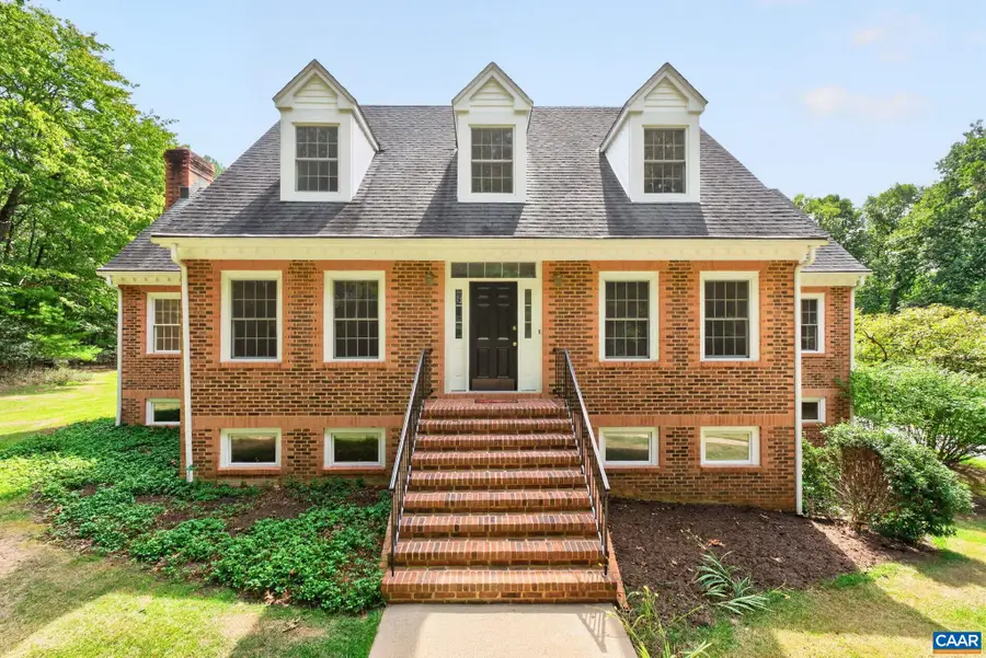 723 South Keswick Dr, Troy, VA 22974 - #2
