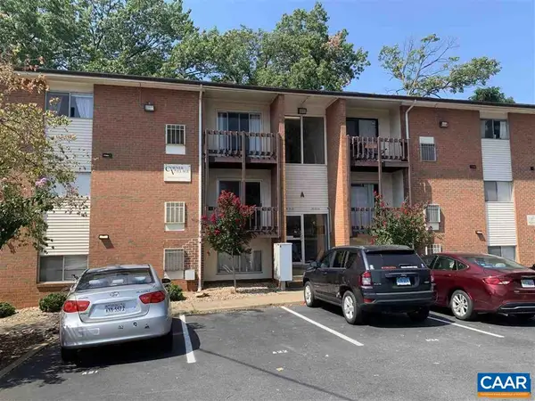 1215 Wertland St, Charlottesville, VA 22903