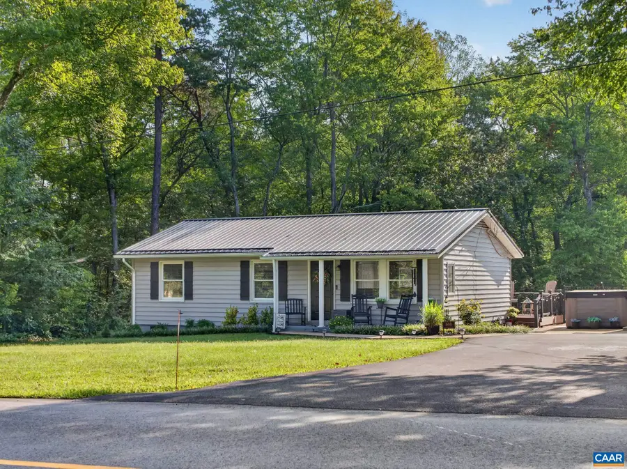 668 Haden Martin Rd, Palmyra, VA 22963 - #2