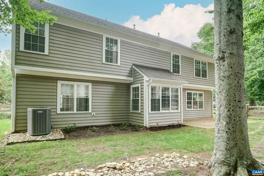 1230 Dunlora Dr, Charlottesville, VA 22901 - #3